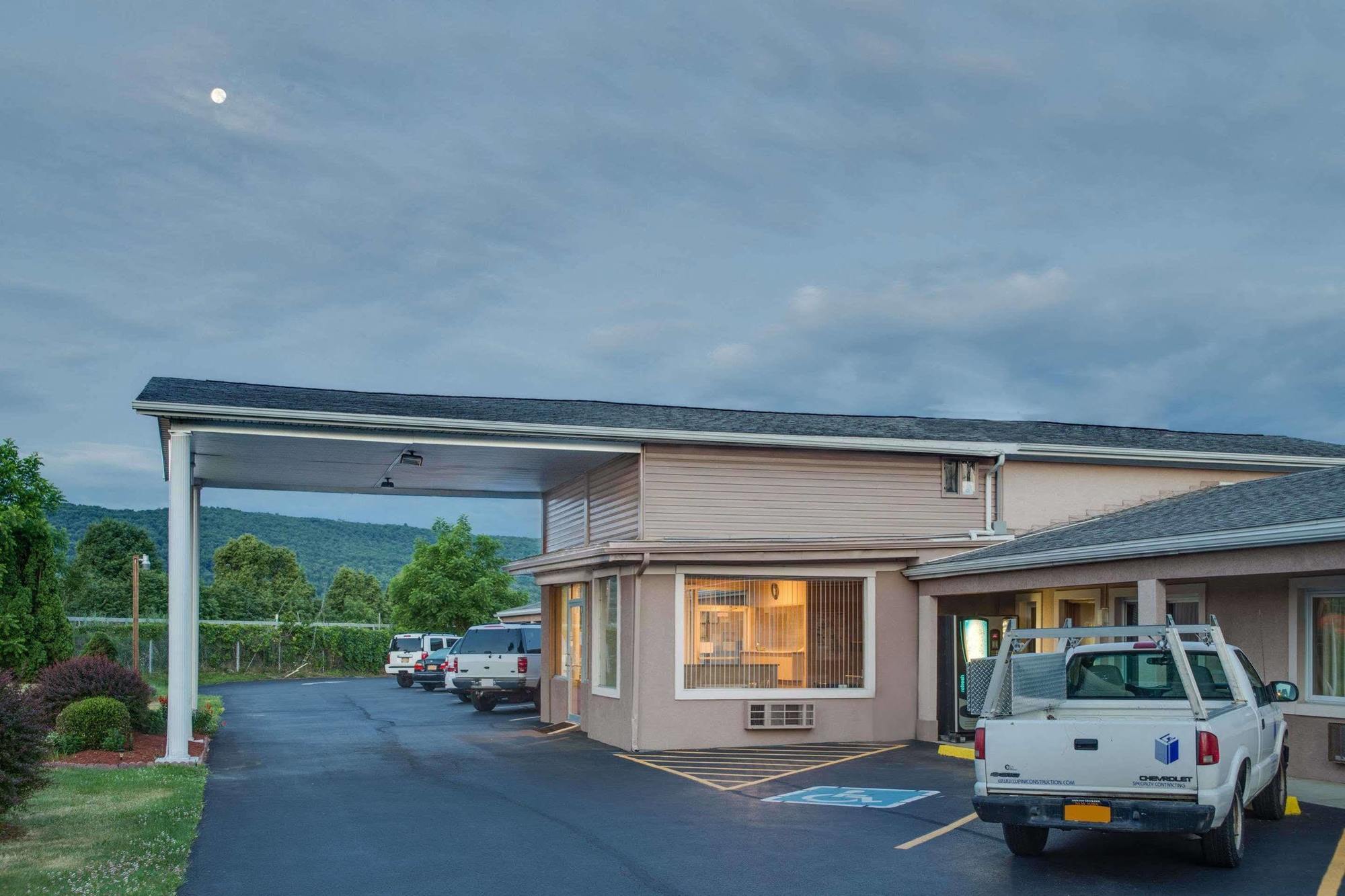 Travel Inn Horseheads Kültér fotó